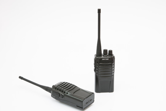 步話機 跨越時代的通訊利器